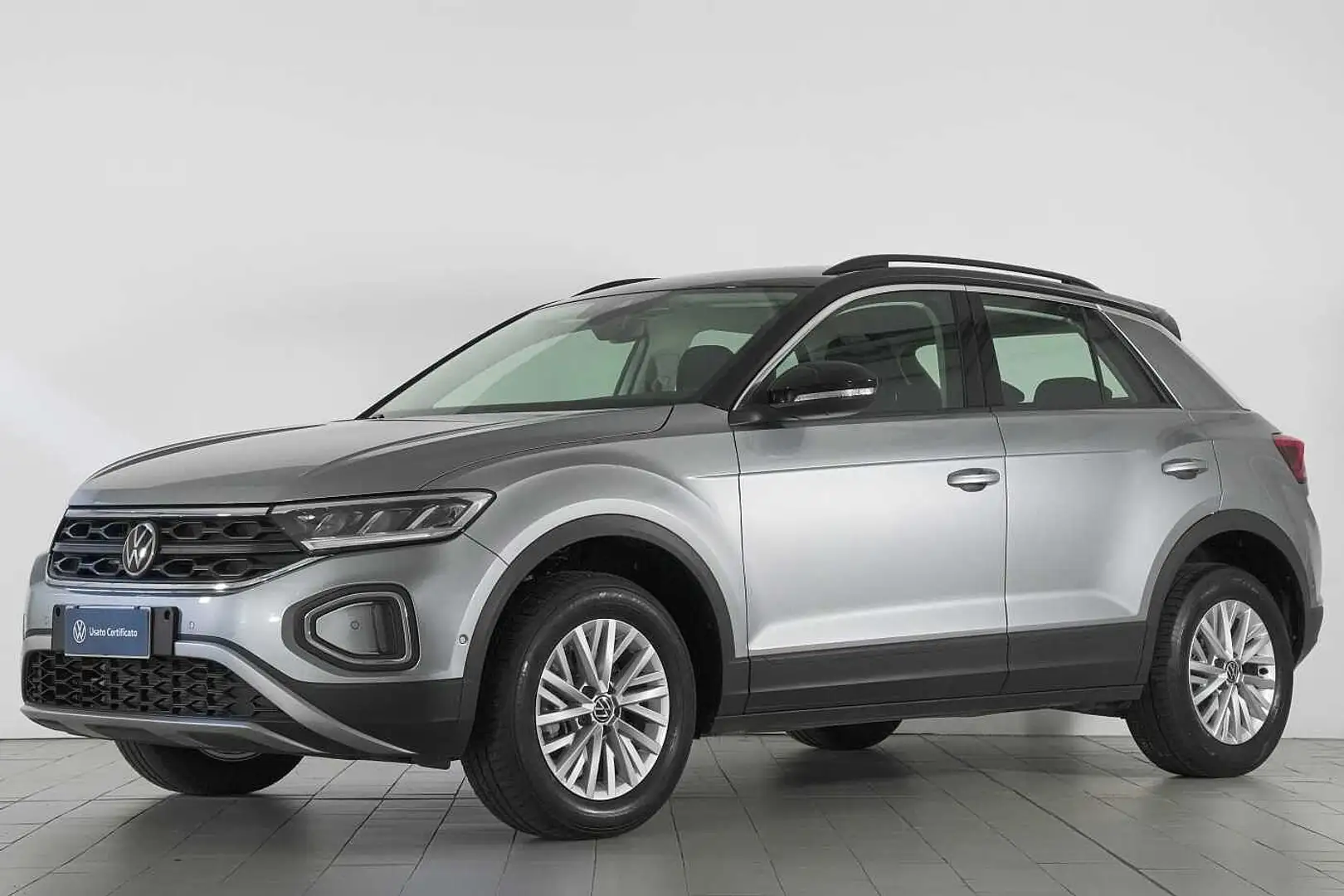 Volkswagen T-Roc 1.5 TSI DSG Life 150 CV Grigio - 1