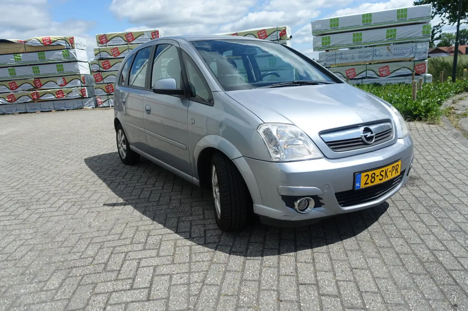 Opel Meriva 1.6-16V Cosmo - automaat - zeer lage kmstand - afn Gris - 1