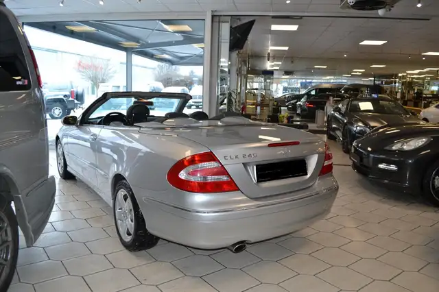 Mercedes-Benz CLK 240 Cabrio Avangarde- Automatik