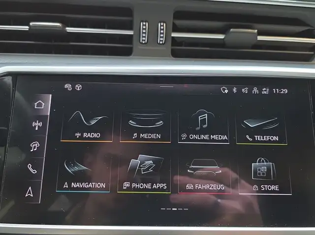 Audi A6 view 12
