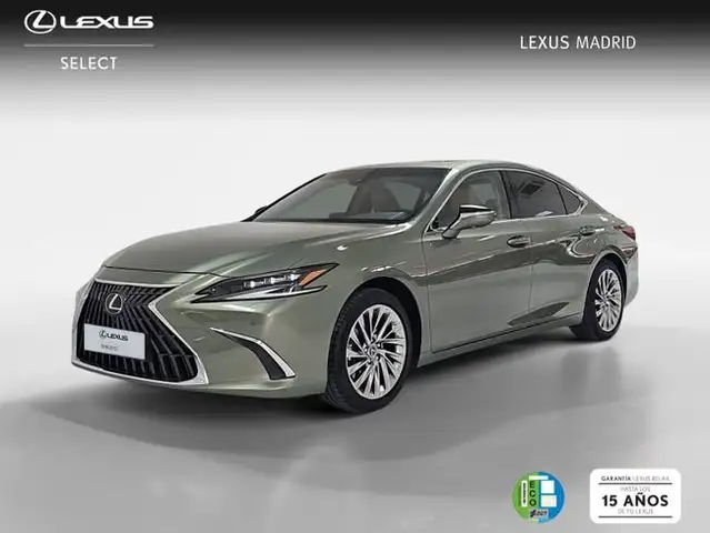 Lexus ES 300 300h Luxury