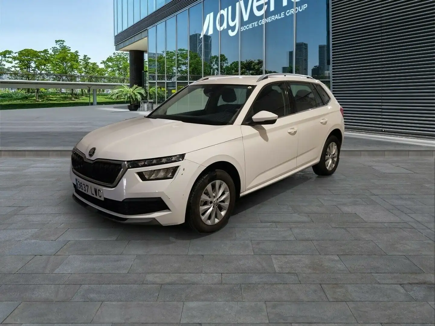Skoda Kamiq 1.0 TSI Ambition 81kW DSG Weiß - 1
