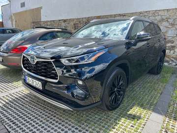 Hybrid Luxury AWD ( 7 Sitzplätze )