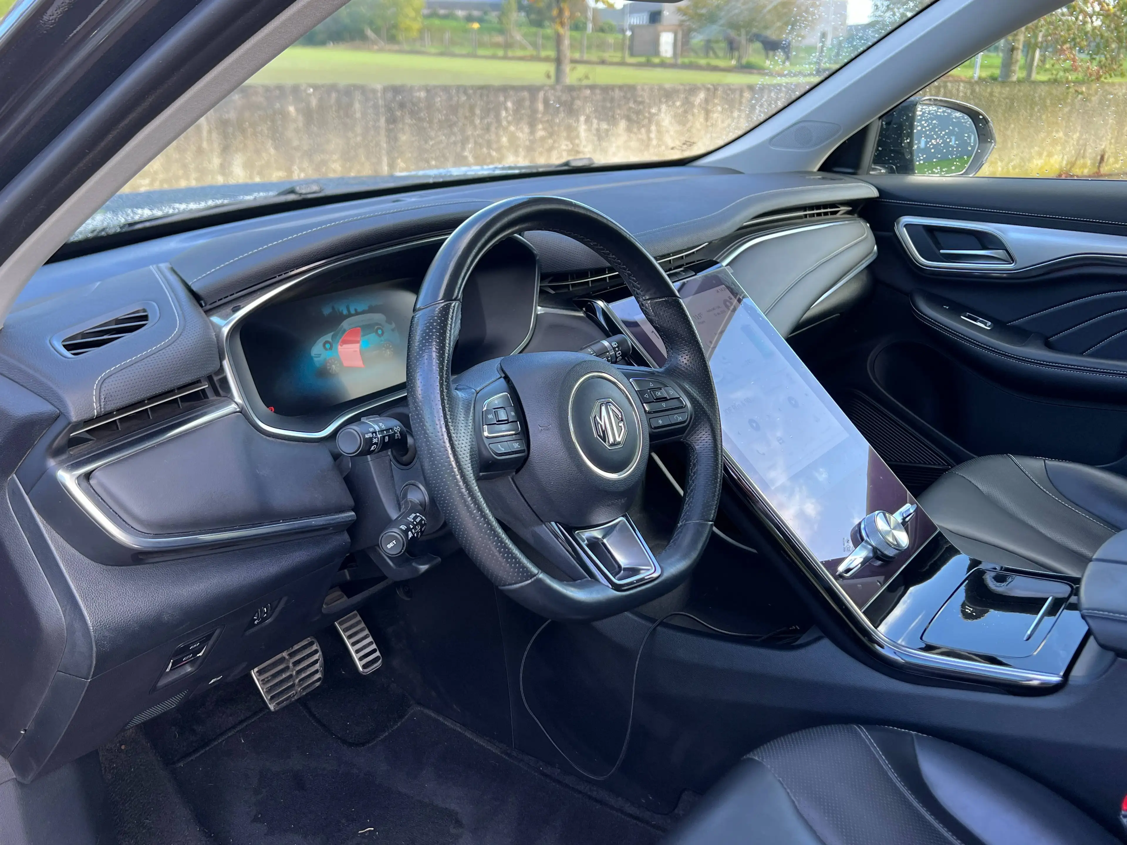 MG Marvel R e-MARVEL R 70 kWh Luxury LEDER*360° CAMERA — photo 8
