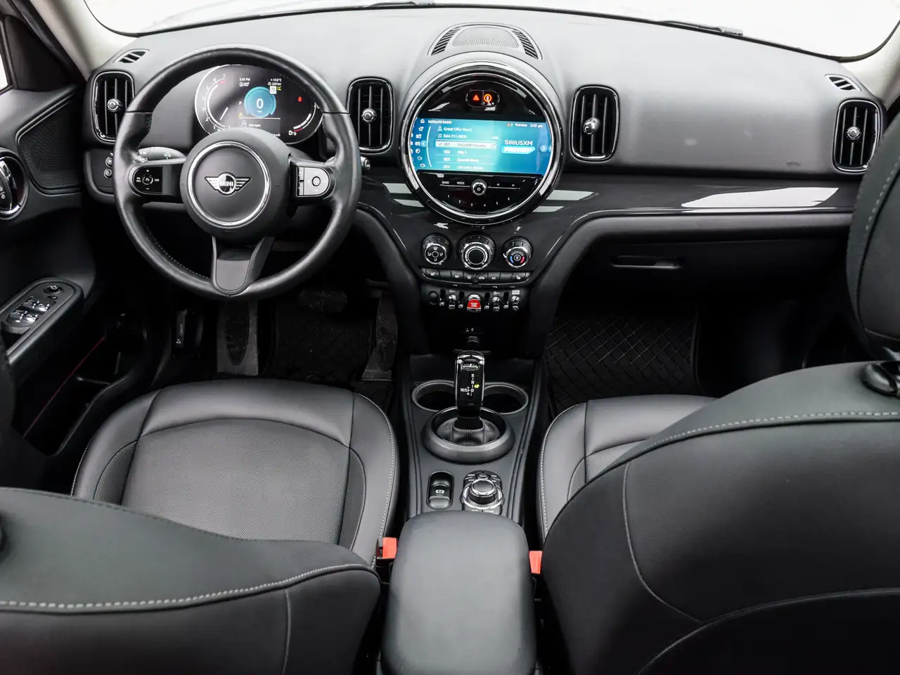 MINI Countryman снимка MINI Countryman