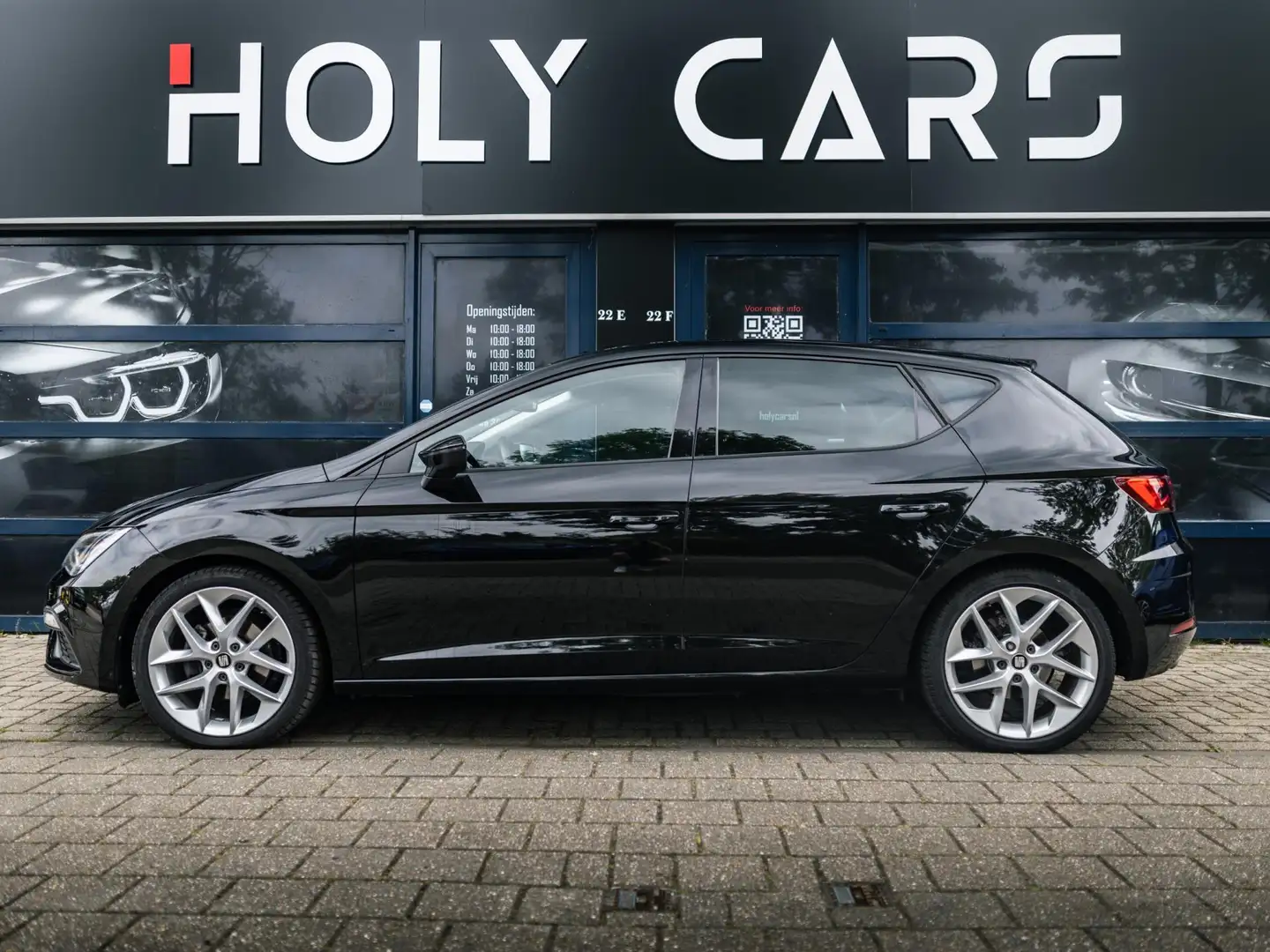SEAT Leon 1.4 EcoTSI FR | AUTOMAAT | VIRTUAL | LED | CARPLAY Zwart - 2