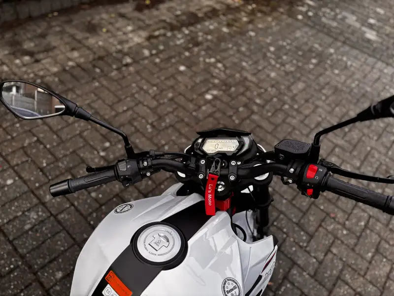 Benelli BN 125 - foto 3