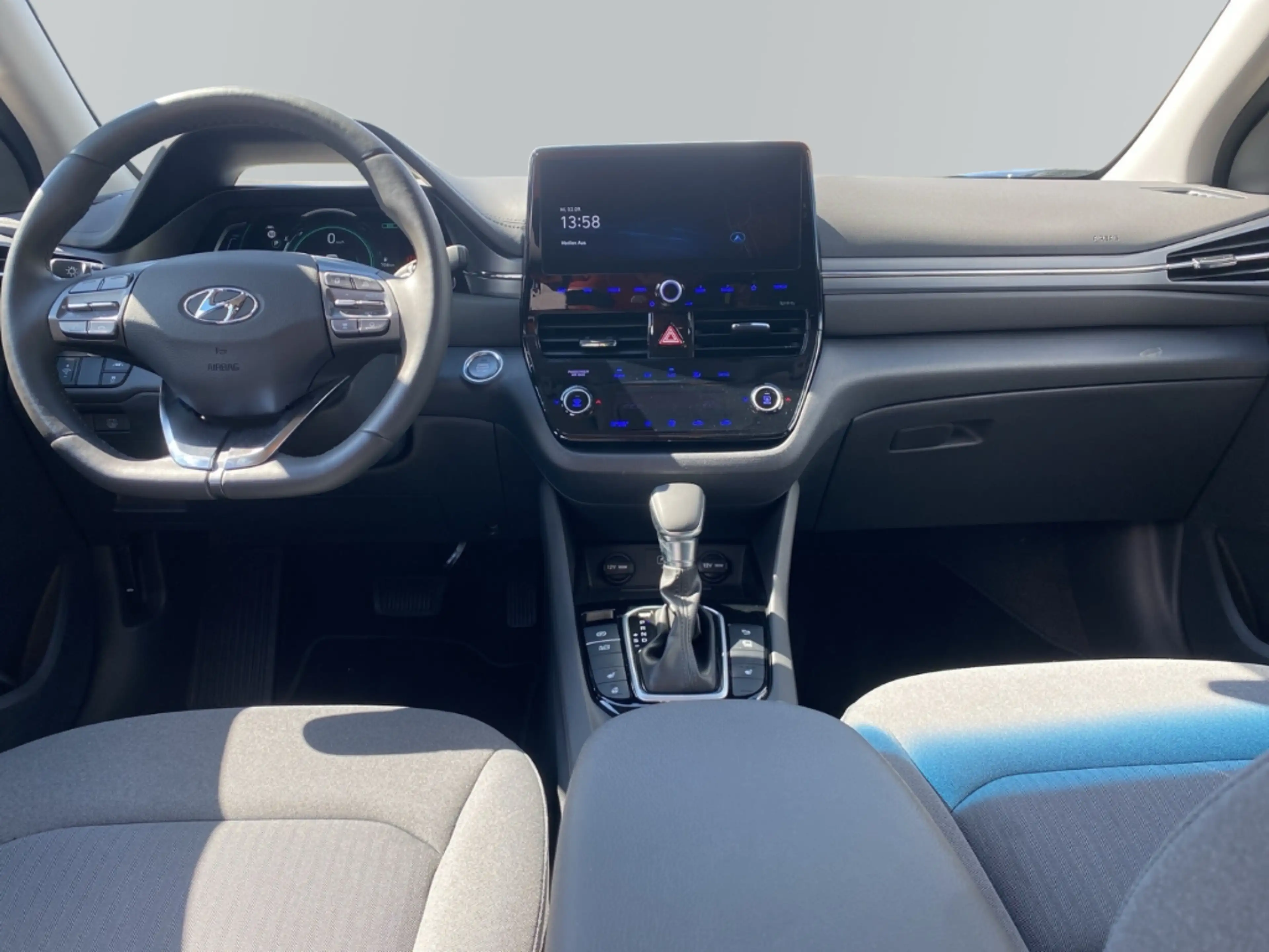 Hyundai IONIQ Style Hybrid FL Navi Soundsystem LED ACC — photo 8