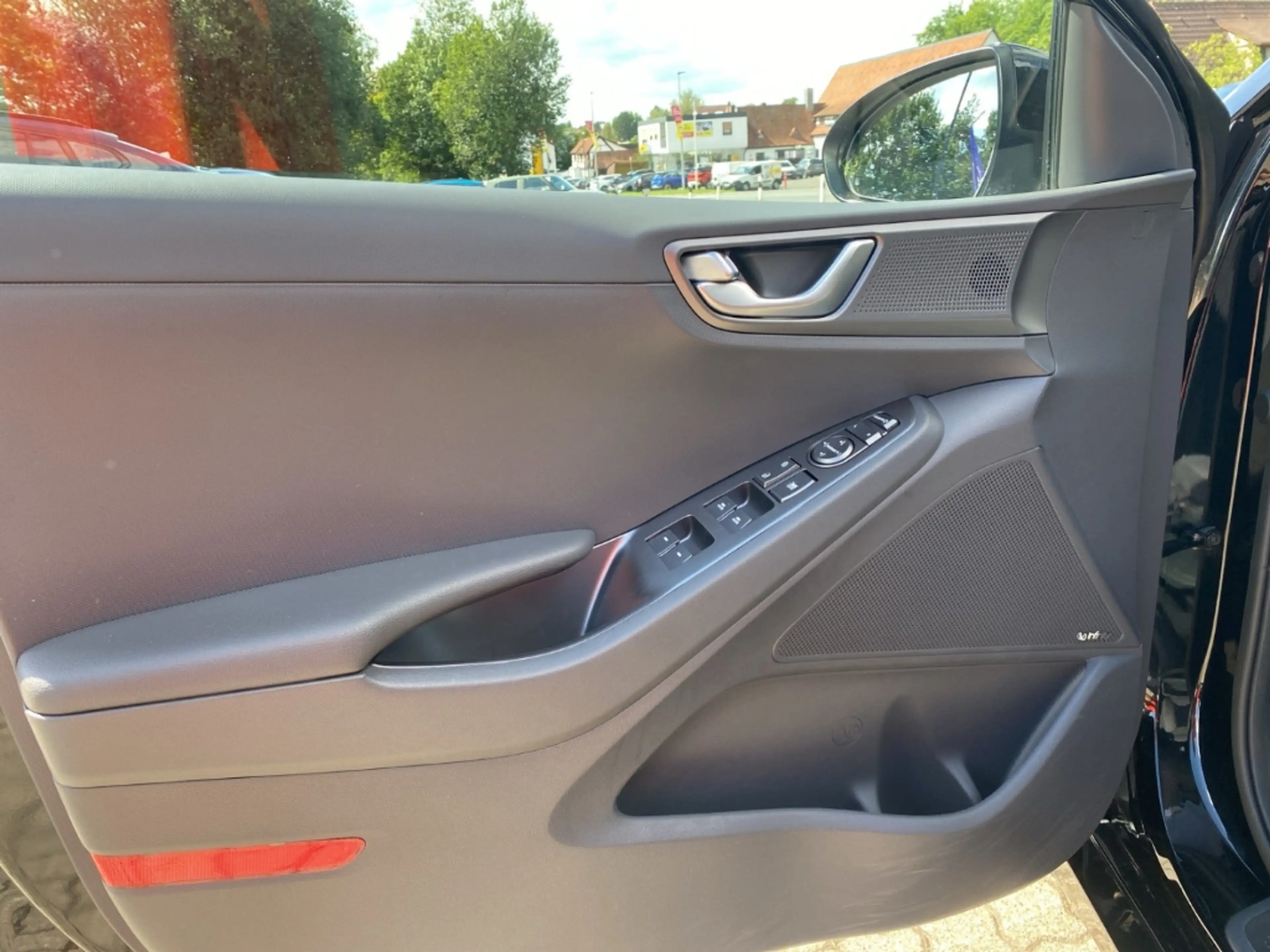 Hyundai IONIQ Style Hybrid FL Navi Soundsystem LED ACC — photo 13