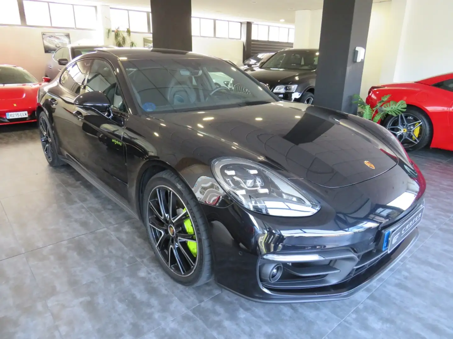Porsche Panamera 4 E-Hybrid Platinum Edition Aut. Nero - 2
