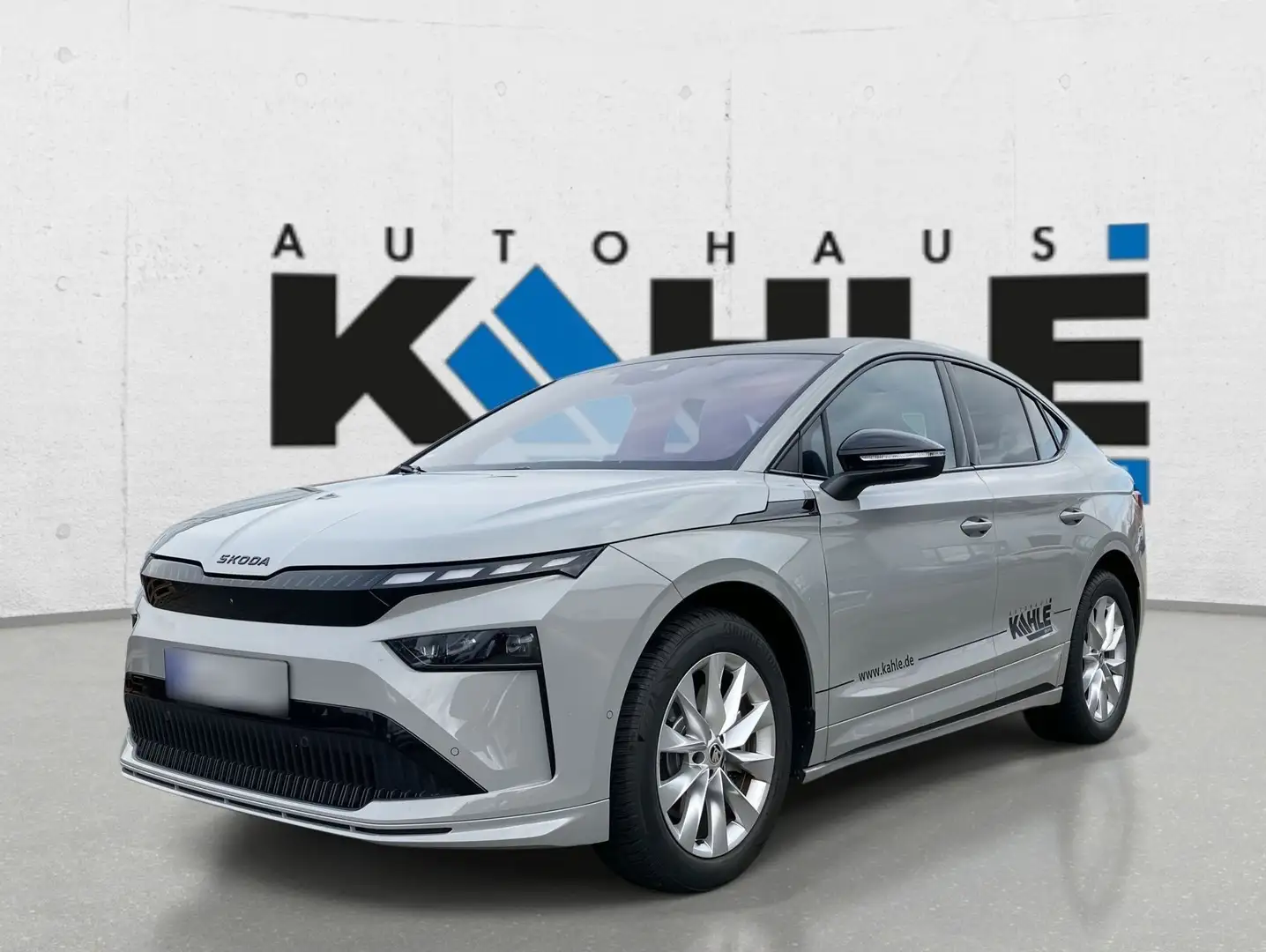 Skoda Enyaq Coupé 85 Sportline Maxx-Paket AHK Pano Grau - 2
