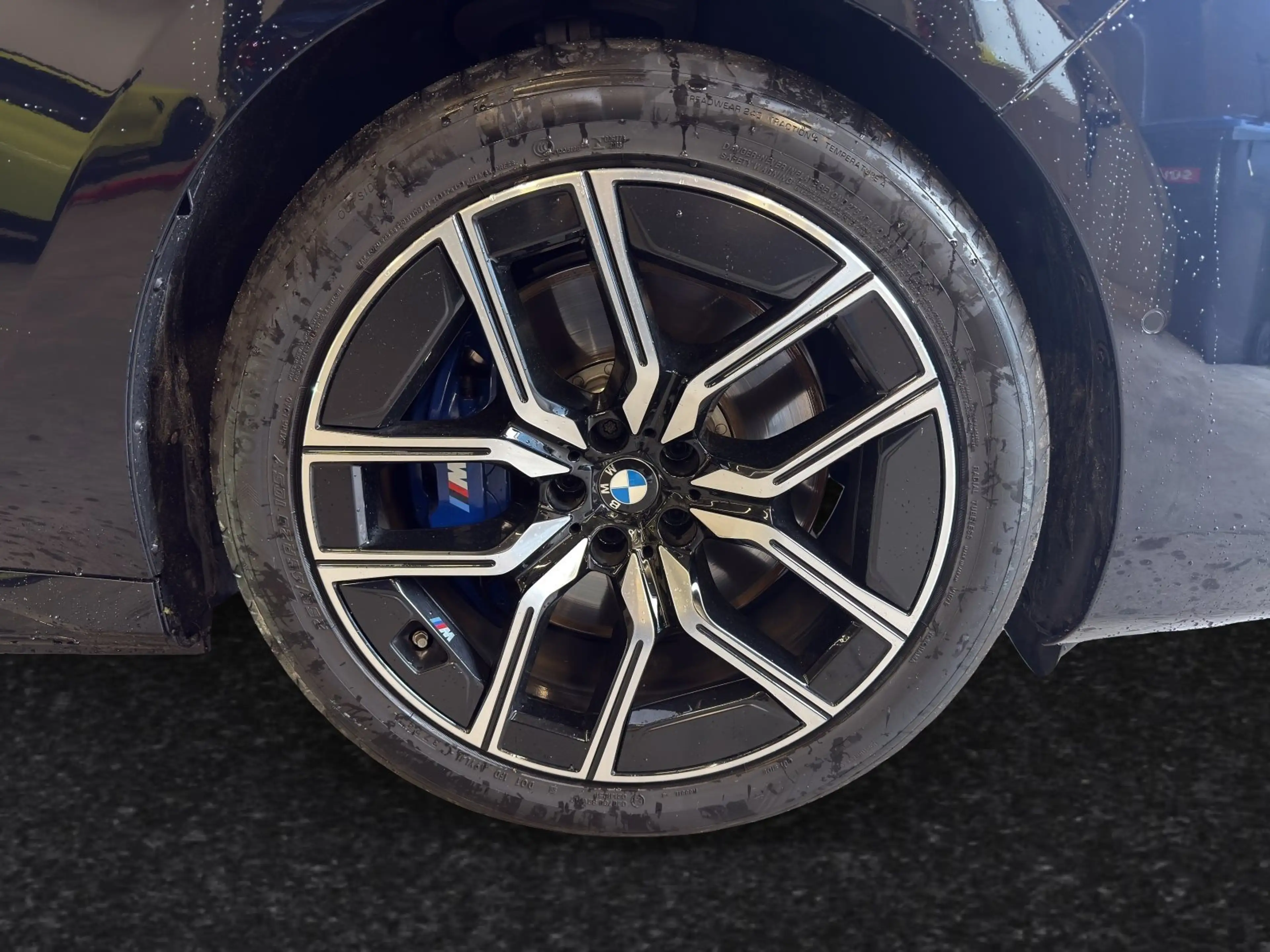 BMW 750 e xDrive TV-Fond-Entertainment|UPE: 187.440,- — photo 5
