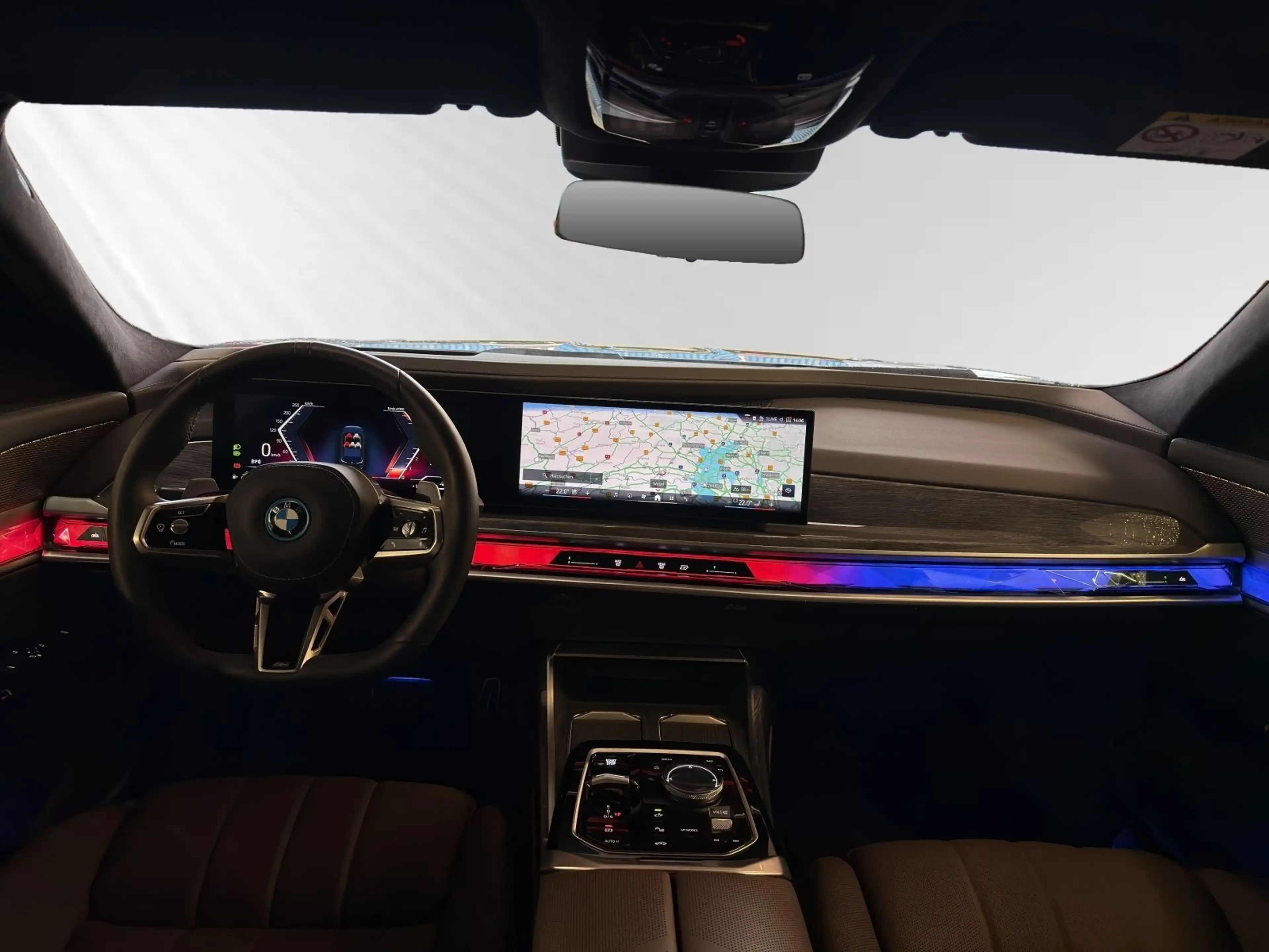 BMW 750 e xDrive TV-Fond-Entertainment|UPE: 187.440,- — photo 11
