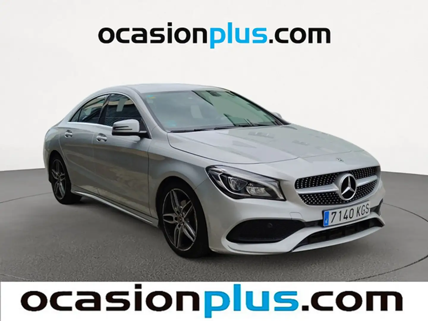 Mercedes-Benz CLA 180 7G-DCT Plateado - 2