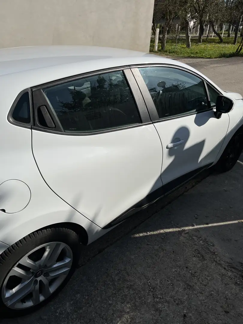 Renault Clio IV TCe 90 Energy Zen - 2