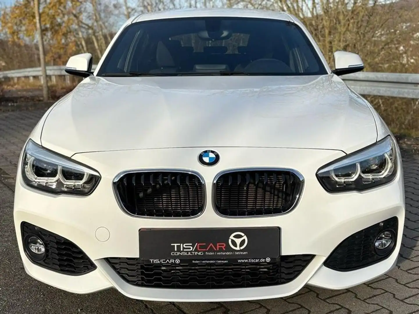 BMW 118 118 i Edition M Sport Shadow Weiß - 2