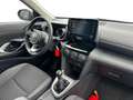 Toyota Yaris Cross DYNAMIC + TREKHAAK & CARPLAY Grijs - thumbnail 6