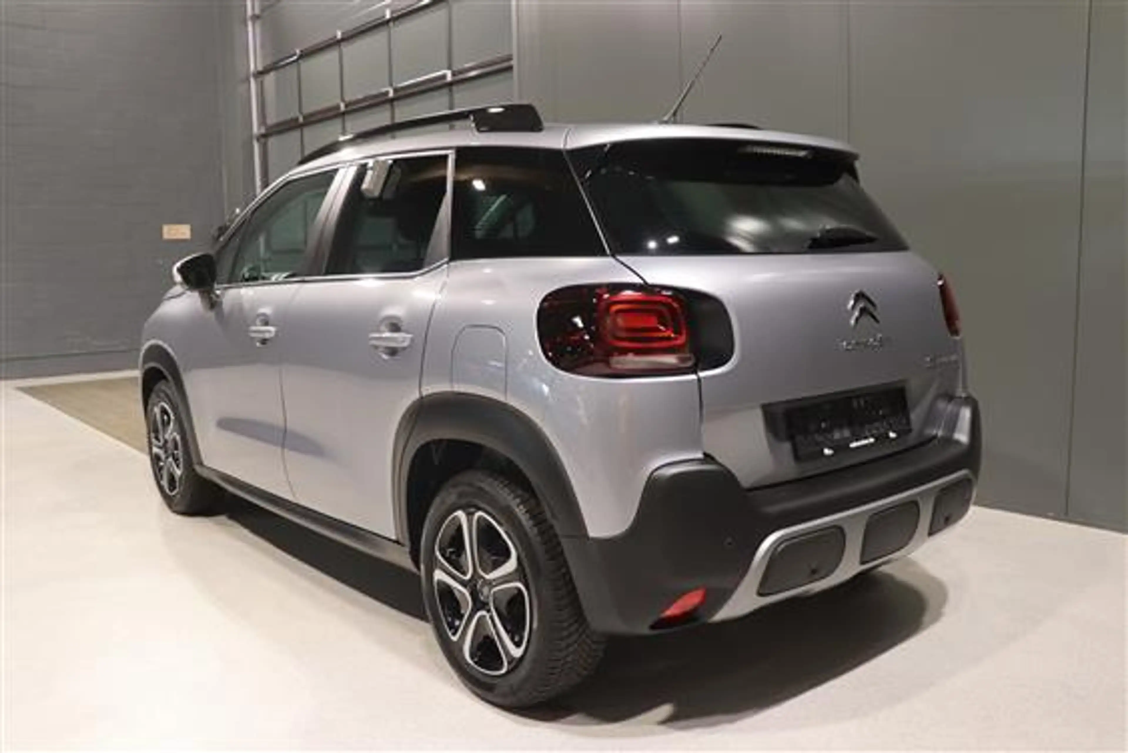 Citroen C3 Aircross 1.2 pure tech you! origins — photo 4