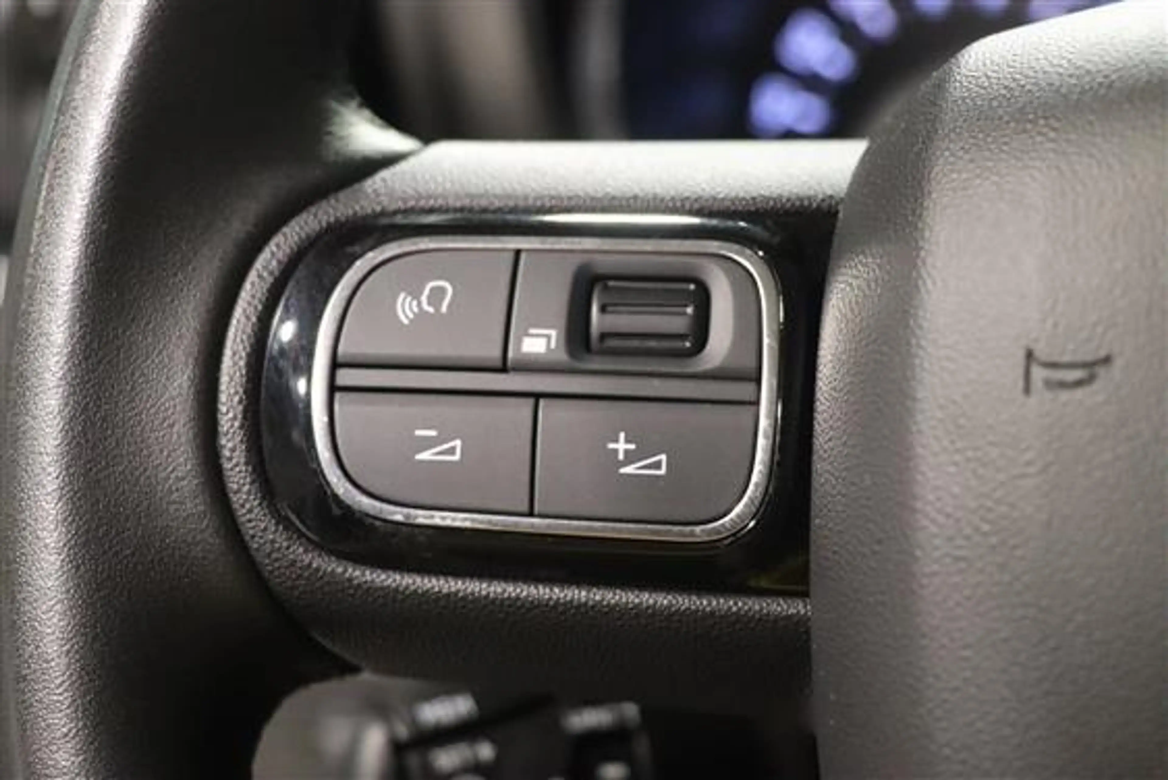 Citroen C3 Aircross 1.2 pure tech you! origins — photo 13
