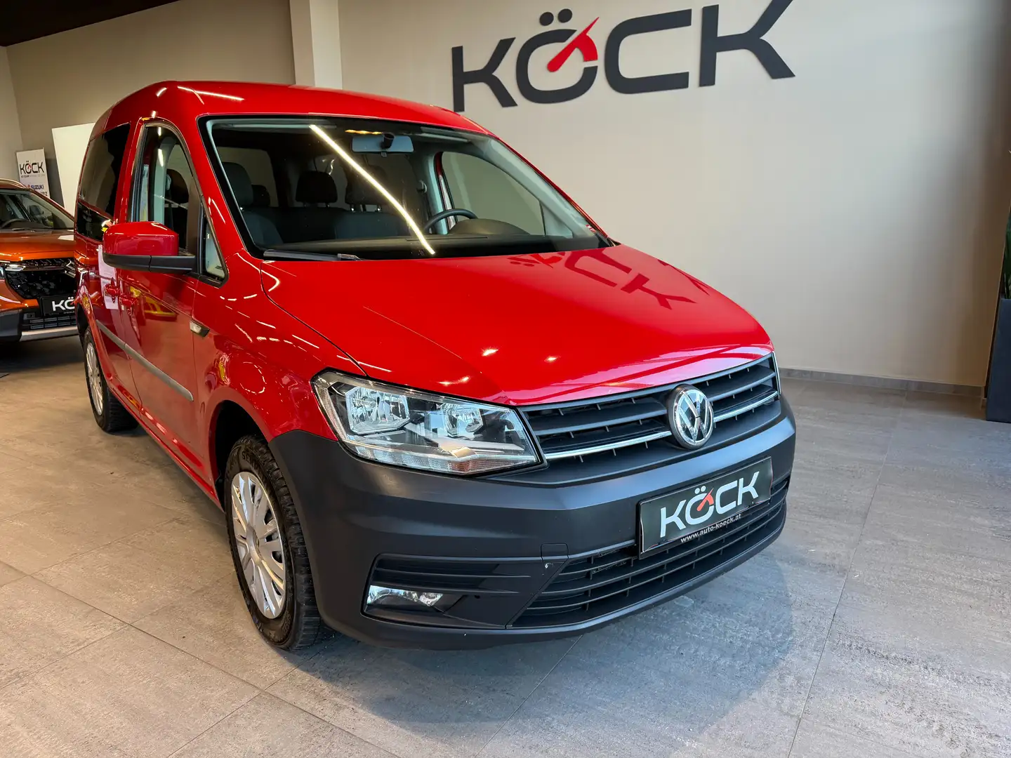 Volkswagen Caddy Trendline BMT Rot - 2