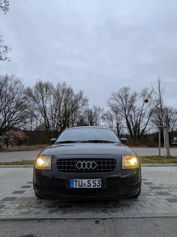Audi TT Coupe 1.8 T, foto 2