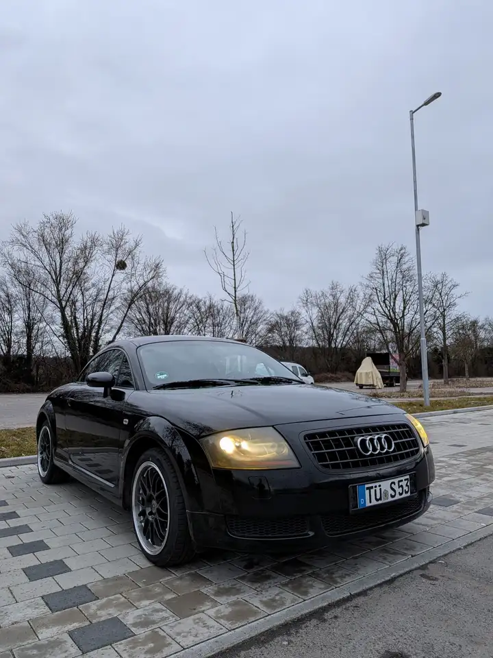 Audi TT Coupe 1.8 T, foto 3