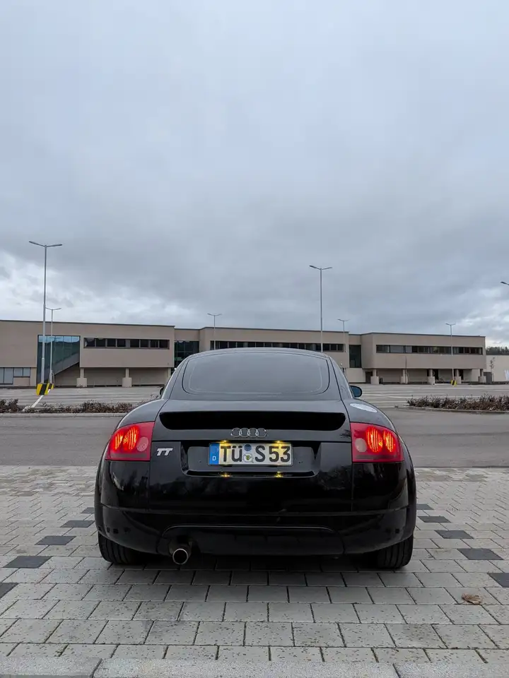 Audi TT Coupe 1.8 T, foto 4