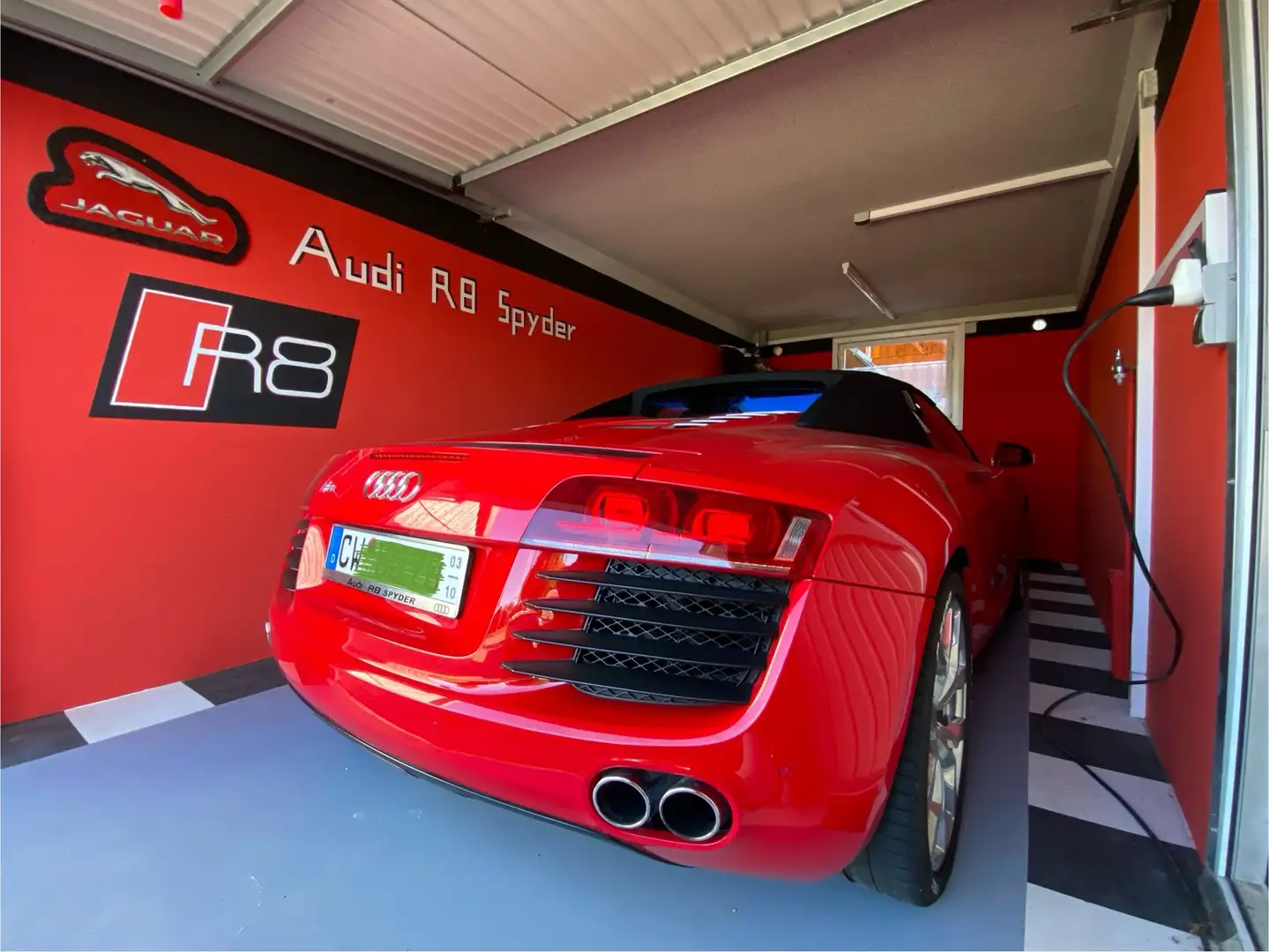 Audi R8 R8 Spyder Spyder 4.2 FSI quattro - 1
