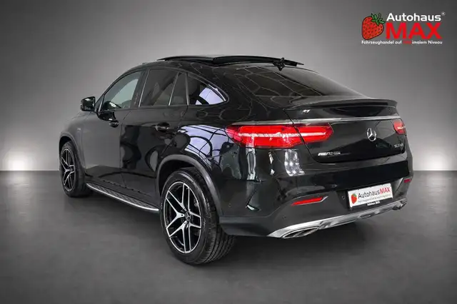 Mercedes-Benz Gle Class view 3