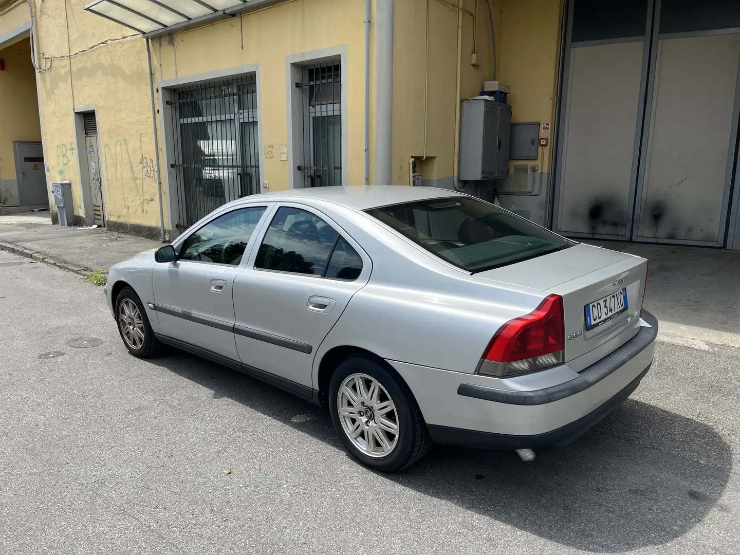Volvo S60 2.4 d5 Optima 163cv - 1