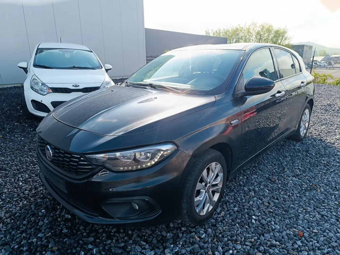 Fiat Tipo 1.6 MULTIJET 115 /AUTOMATIQUE/ MARCHAND OU EXPORT Siyah - 1