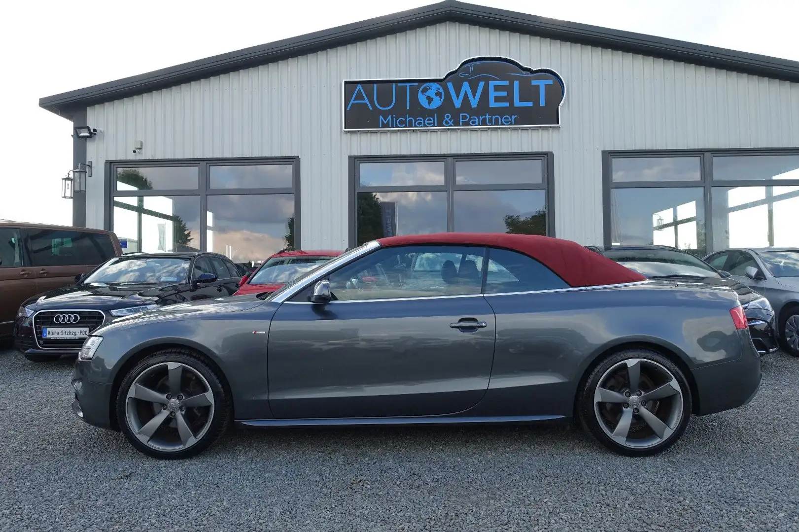 Audi A5 Cabriolet 1.8 TFSI Aut.S Line XEN LED NAV B&O Grau - 1
