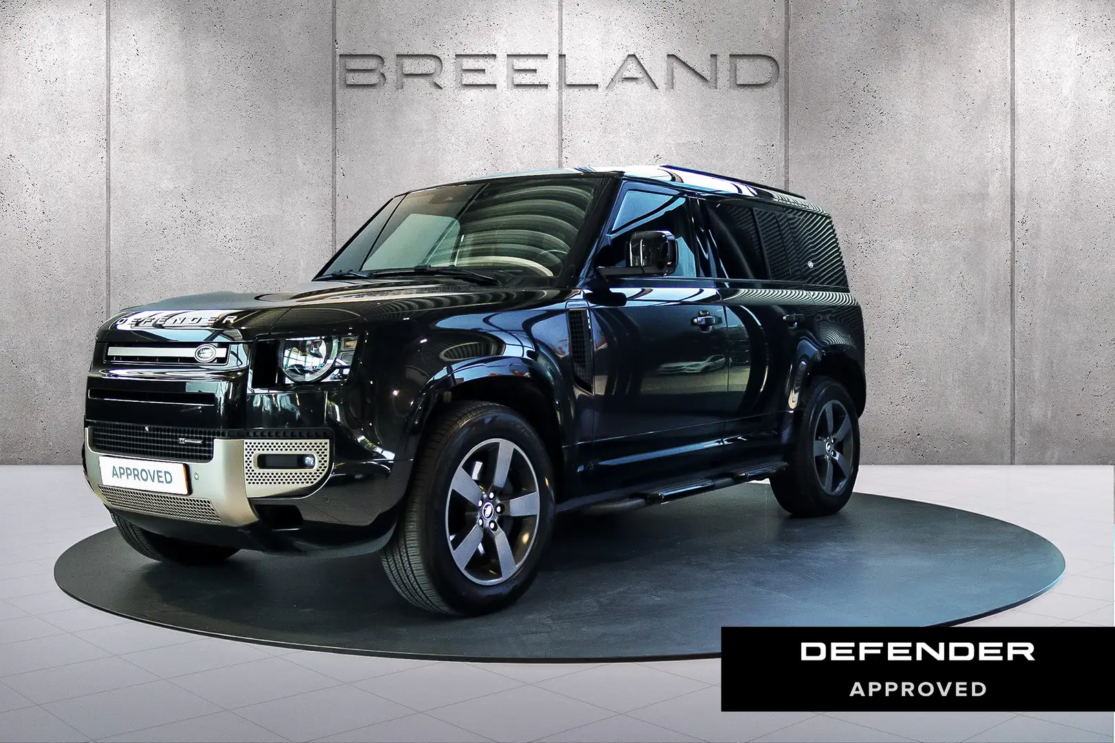 Land Rover Defender P400e 110 X-Dynamic HSE | Trekhaak | Panoramadak Zwart - 1