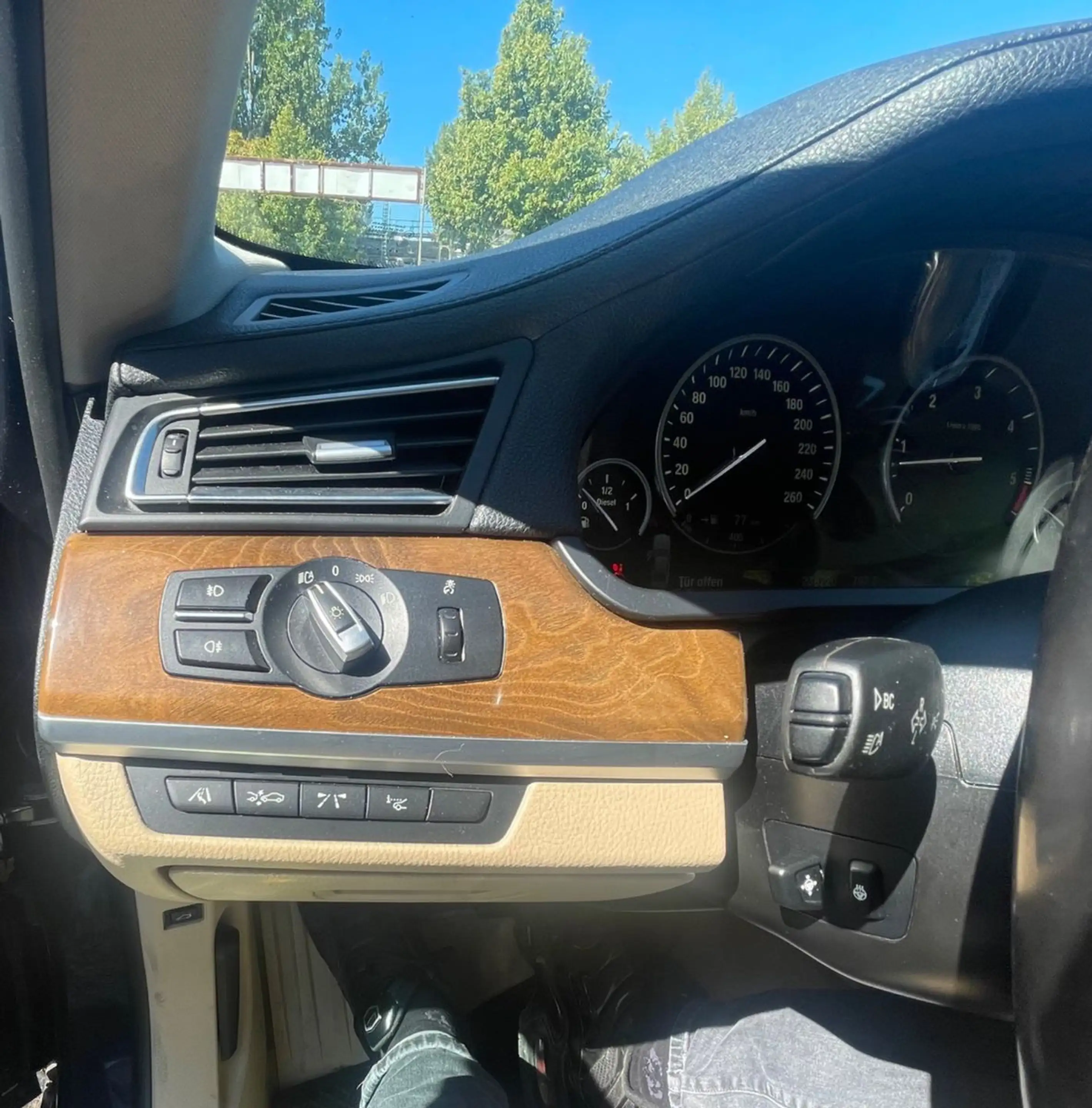 BMW 740 d xDrive*HEAD UP*360°*SOFT CLOSE*VOLL* — photo 15