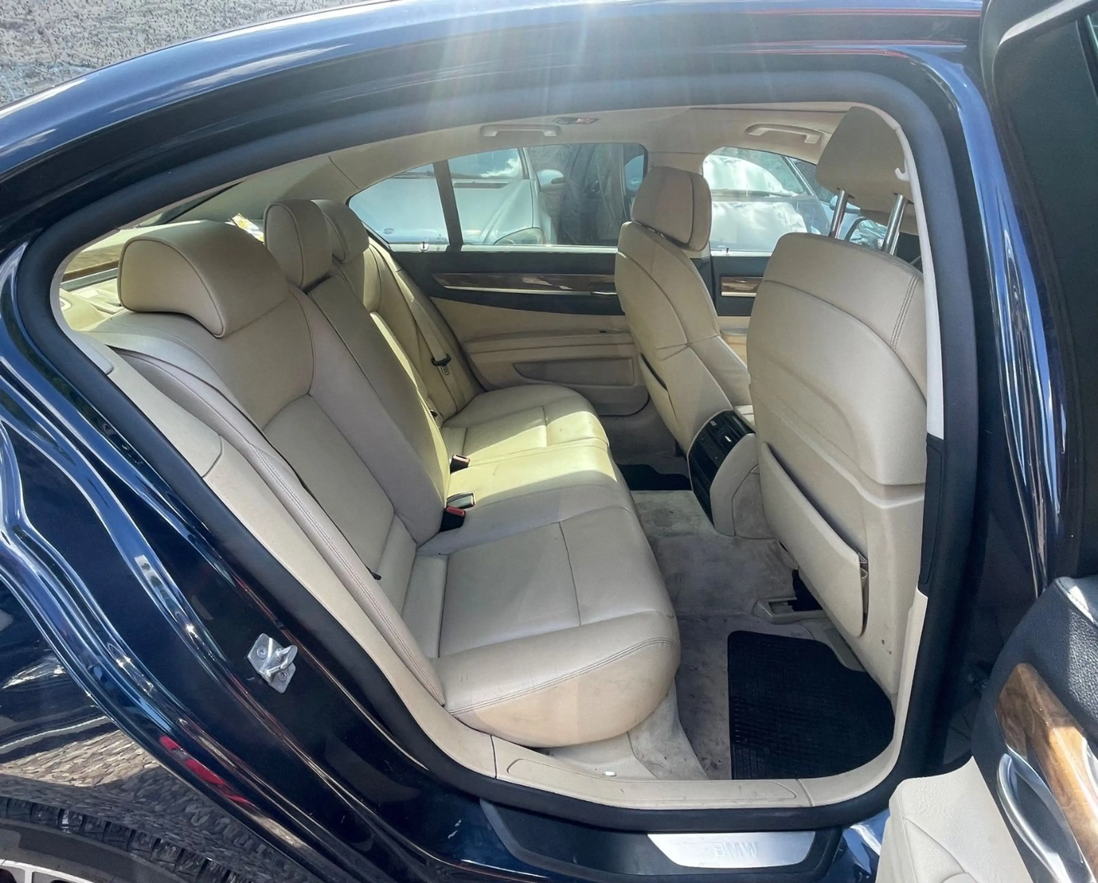 BMW 740 d xDrive*HEAD UP*360°*SOFT CLOSE*VOLL* — photo 11