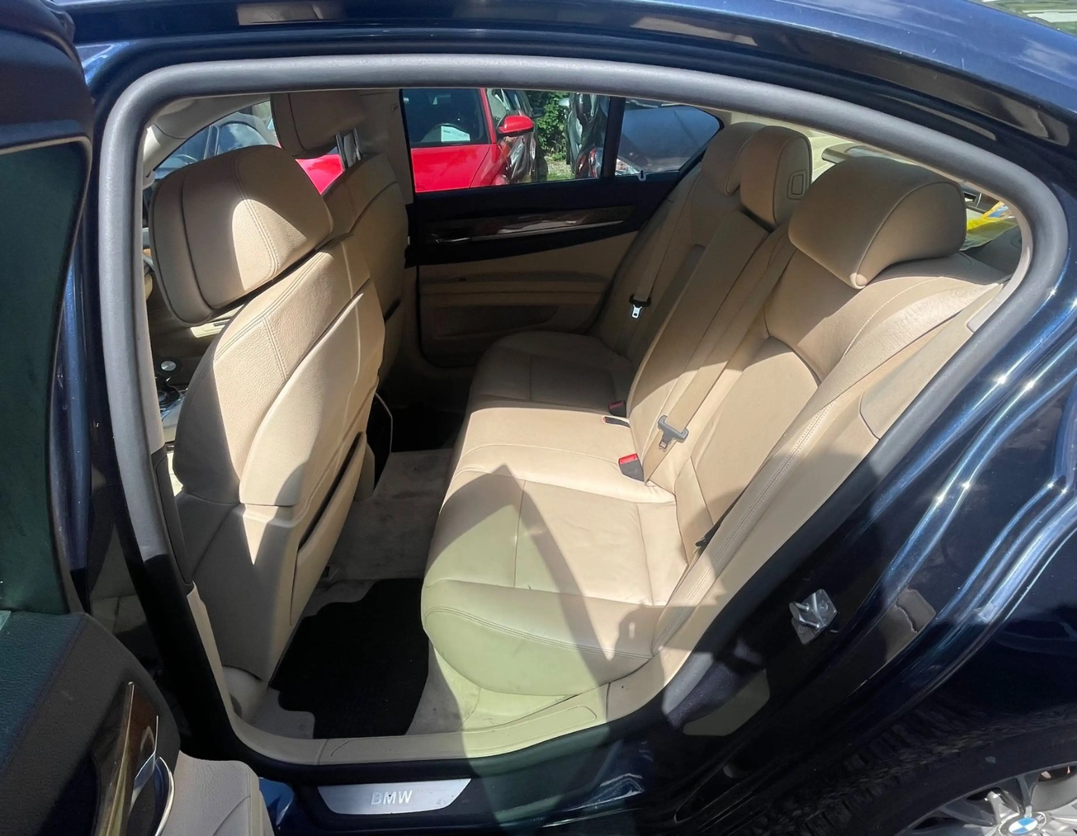 BMW 740 d xDrive*HEAD UP*360°*SOFT CLOSE*VOLL* — photo 9