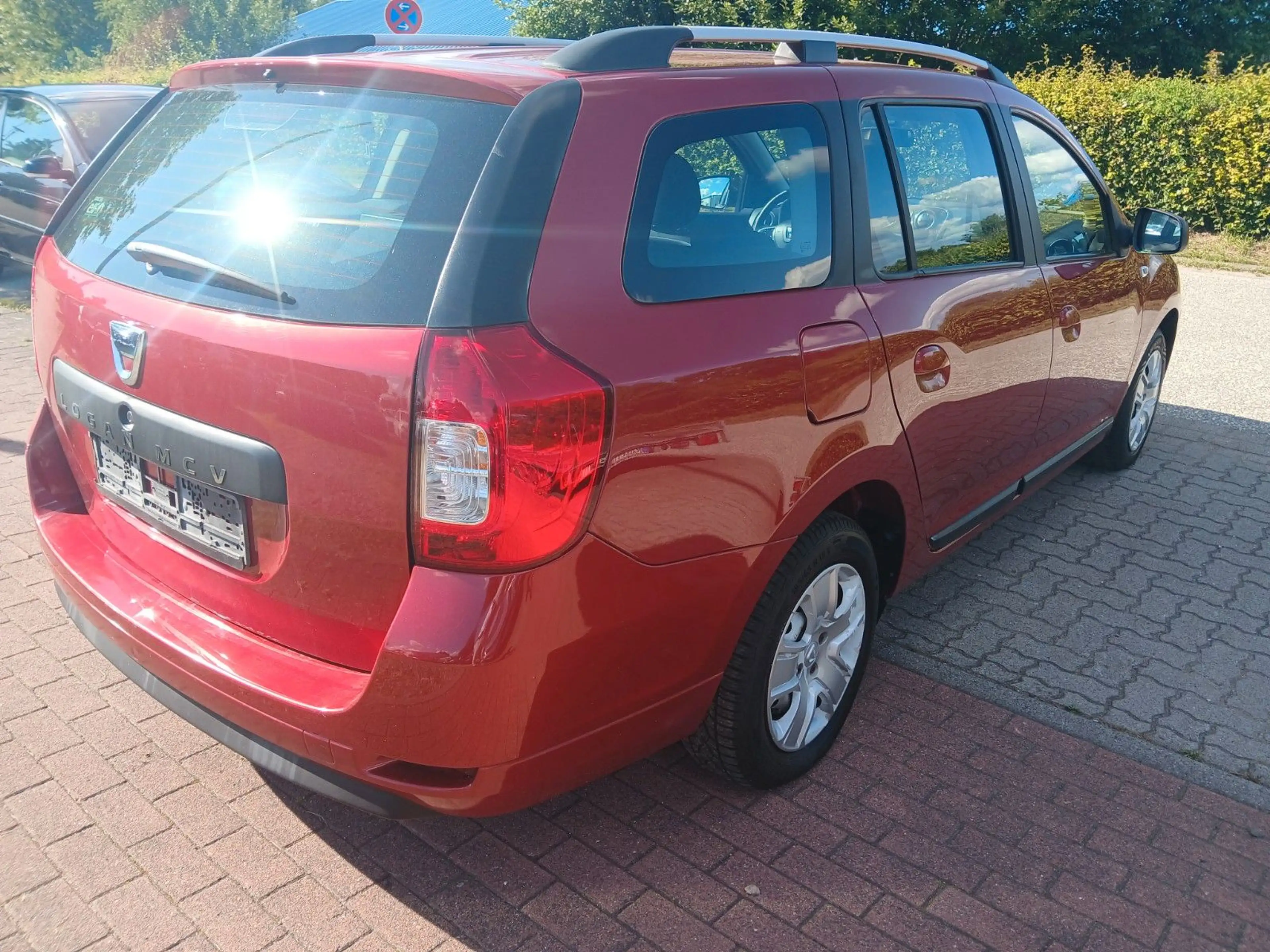 Dacia Logan MCV SCe Essential ""KLIMA-BT-EFH-TEMPO"" — photo 5