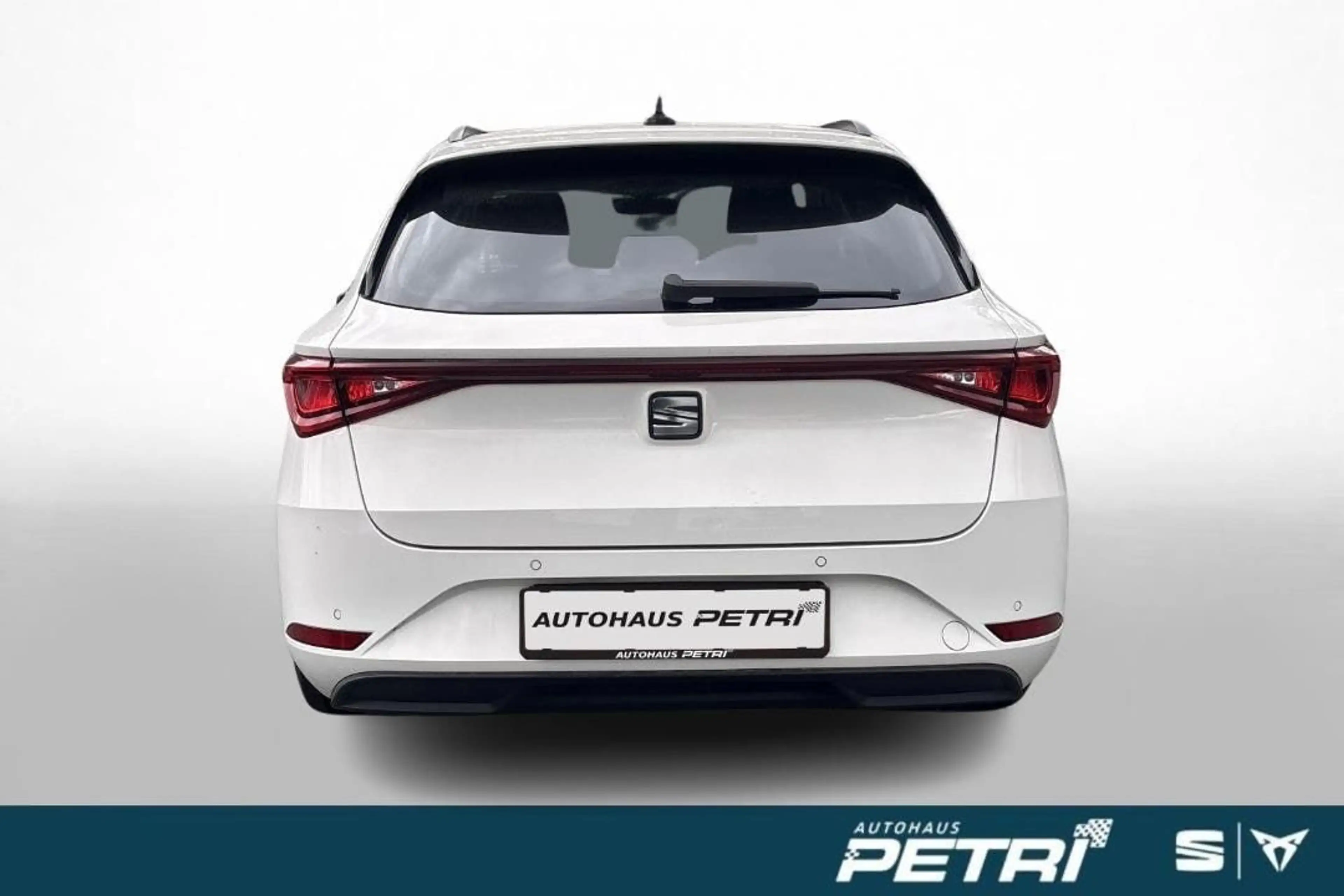 SEAT Leon Sportstourer Style — photo 4