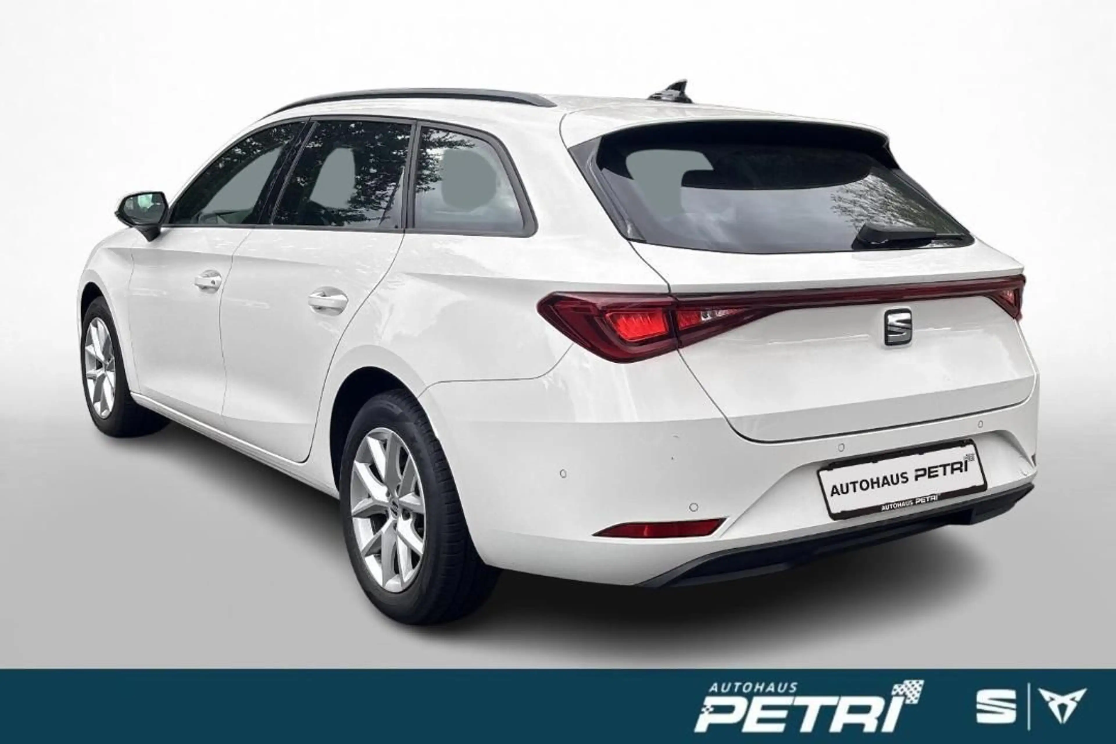 SEAT Leon Sportstourer Style — photo 3