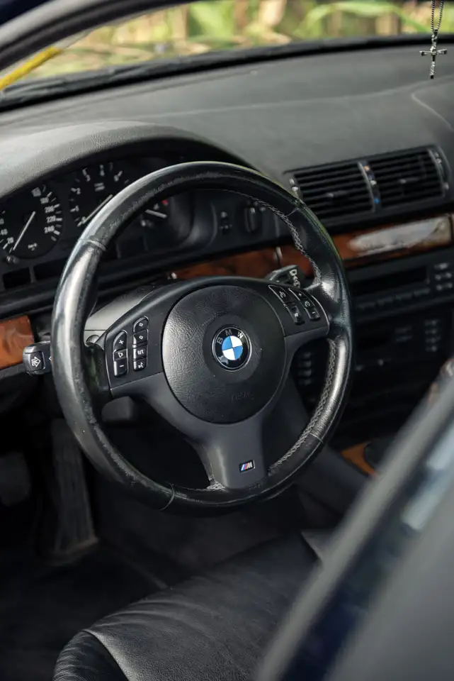 BMW 520i Executive (MOTOR KAPOT), foto 5