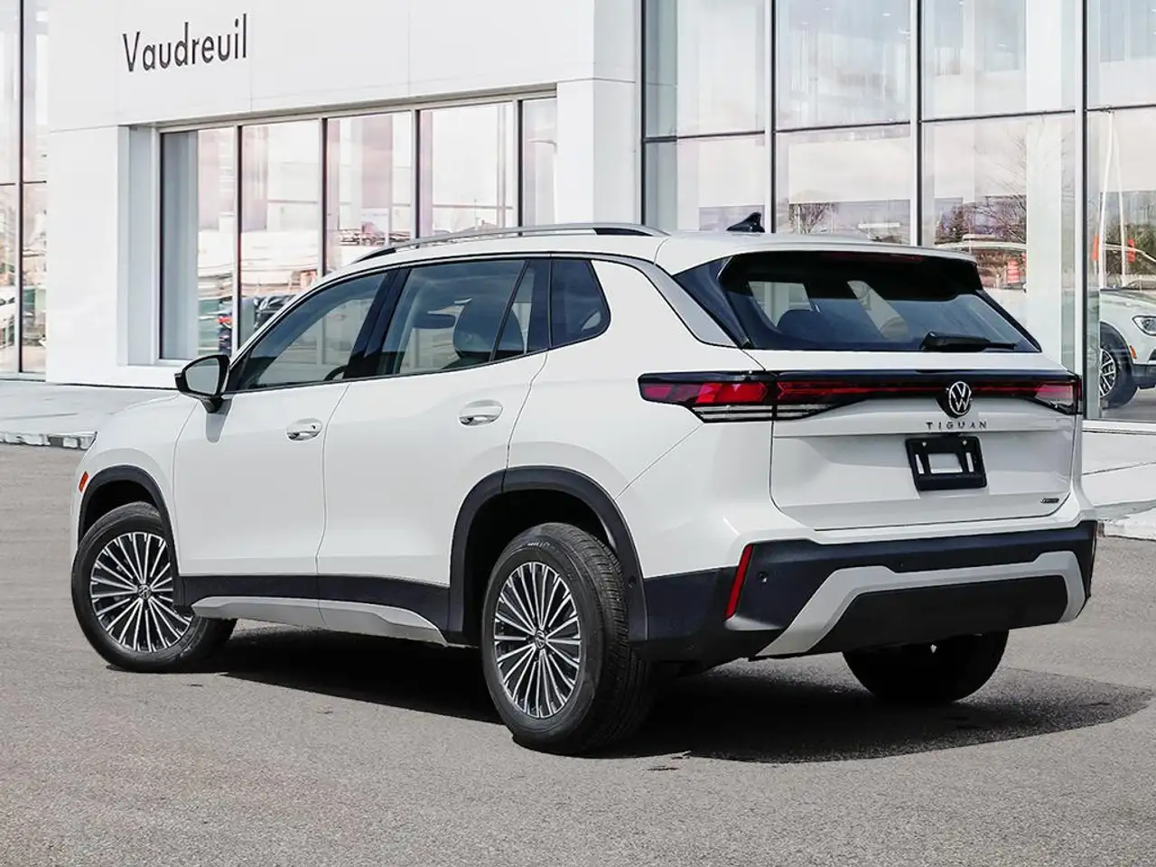 Volkswagen Tiguan снимка Volkswagen Tiguan