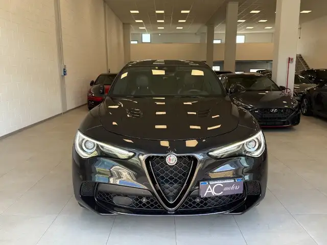 Alfa Romeo Stelvio 2.9 Bi-Turbo V6 510 CV AT8 Quadrifoglio
