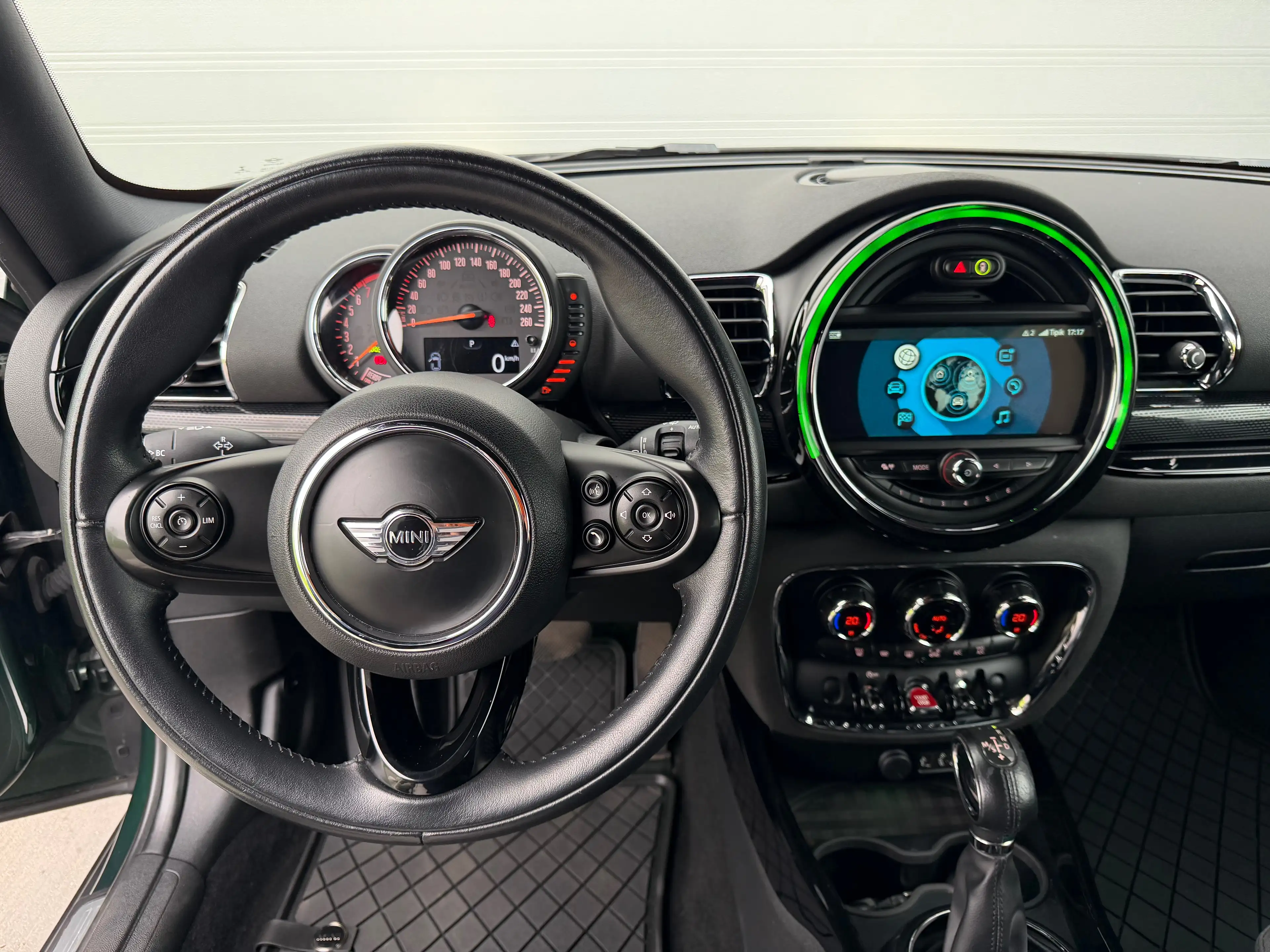 MINI Cooper Clubman Mini Clubman 1.5A Cooper — photo 14