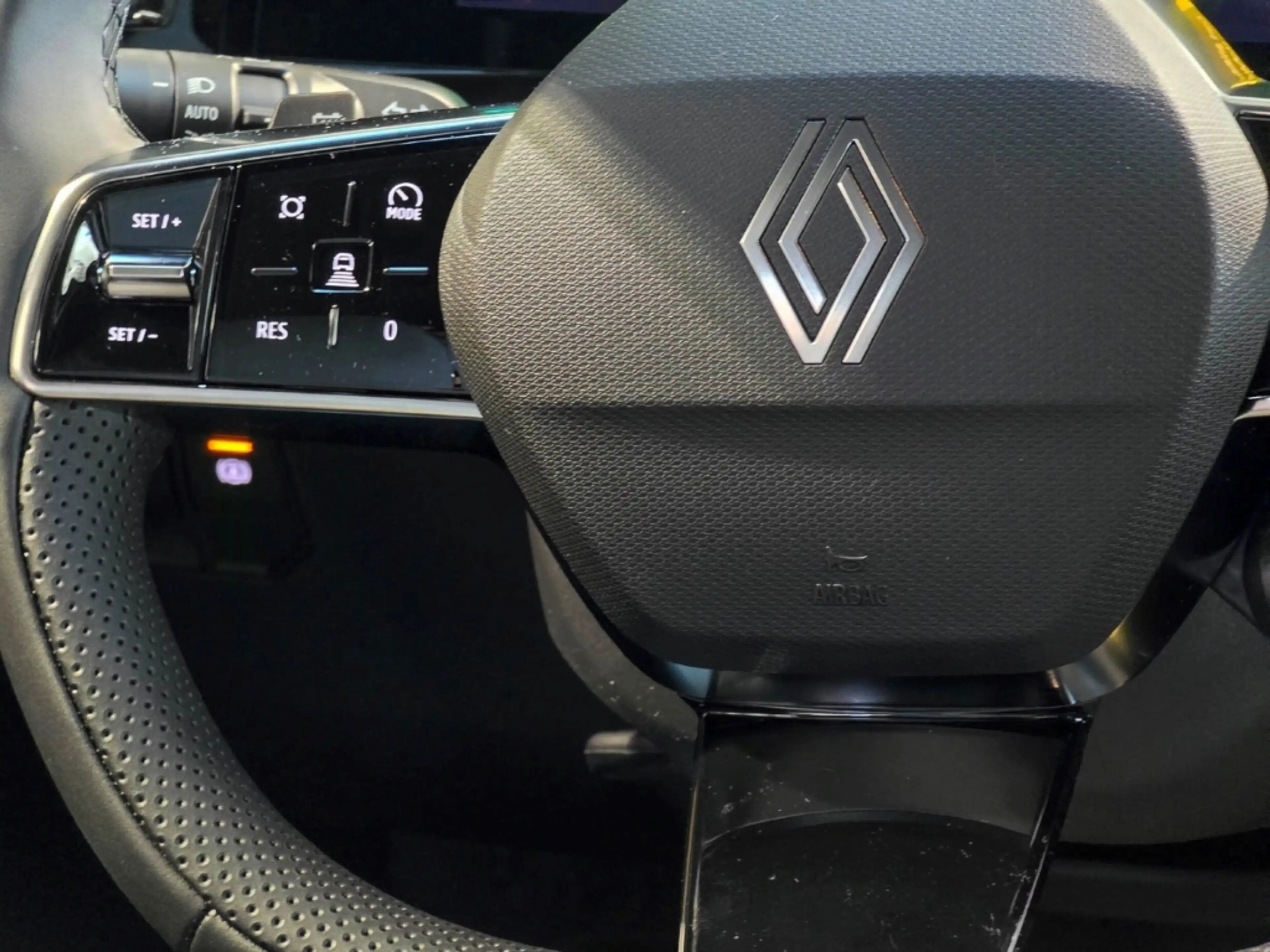 Renault Scenic Techno 170 Comfort Range SHZ M+S-Reifen — photo 13