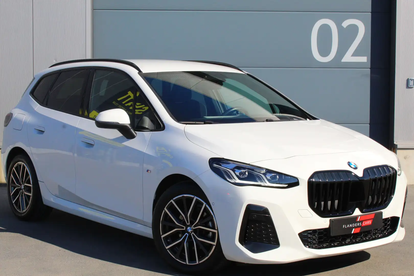 BMW 216 Active Tourer 216iA * M-Pack * Keyless * Camera * Weiß - 1