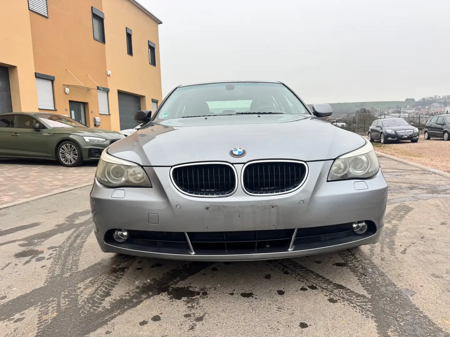 BMW 520 520i garantie Gris - 2