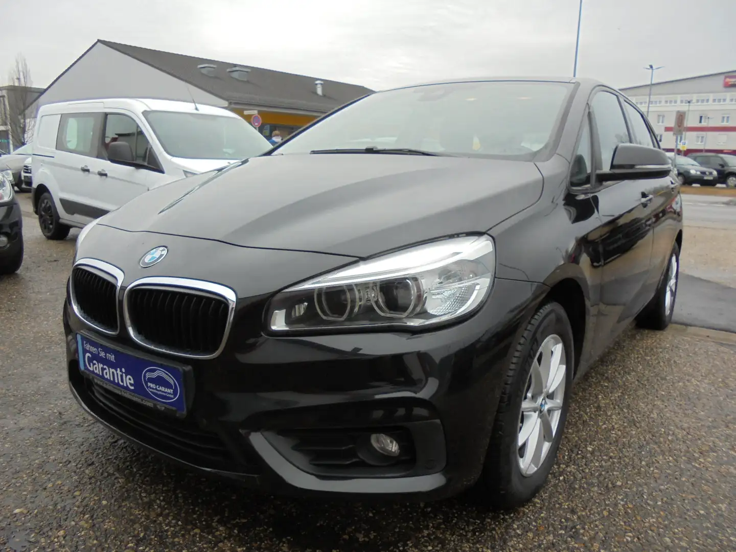 BMW 218 218 i Advantage Navi Klimaautomatik Black - 1