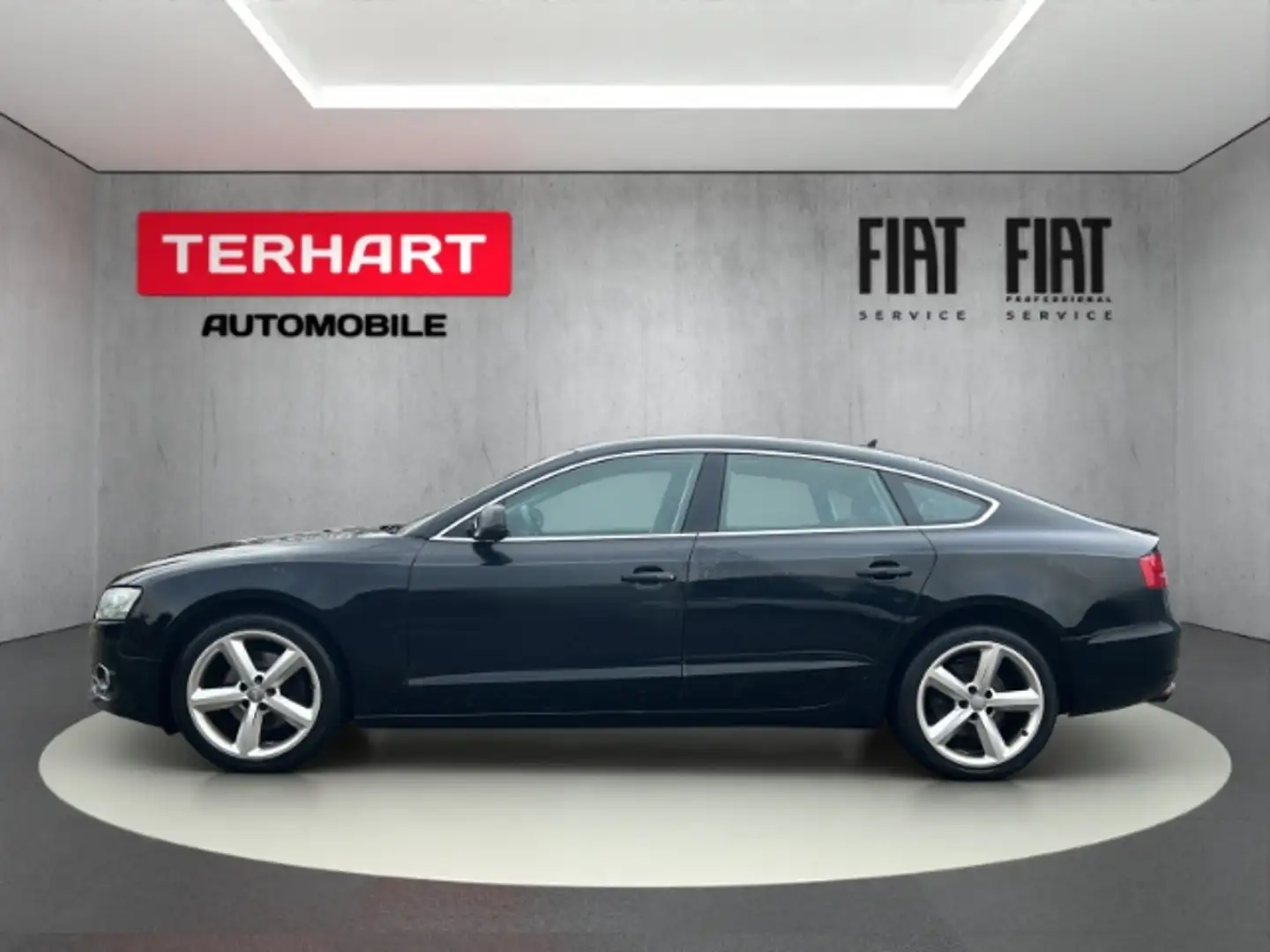 Audi A5 Sportback 2.0 TFSI/**Verkauf nur an Gewerbe!** Černá - 2