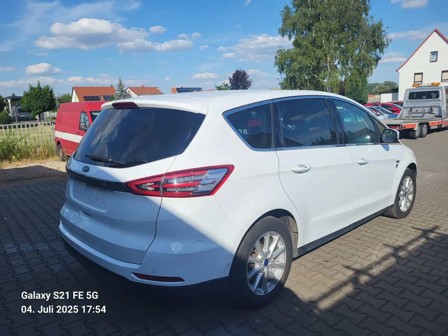 Ford S-Max Titanium 7 Sitzer Weiß - 2