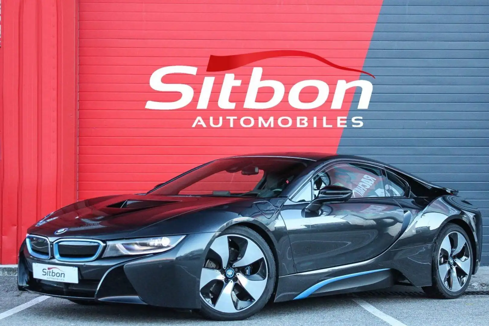 BMW i8 PURE IMPULSE BVA Šedá - 1